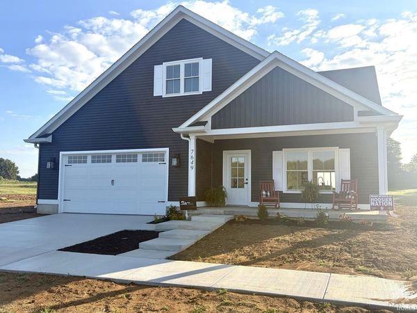 7649 W Julia Drive, Ellettsville, IN 47429