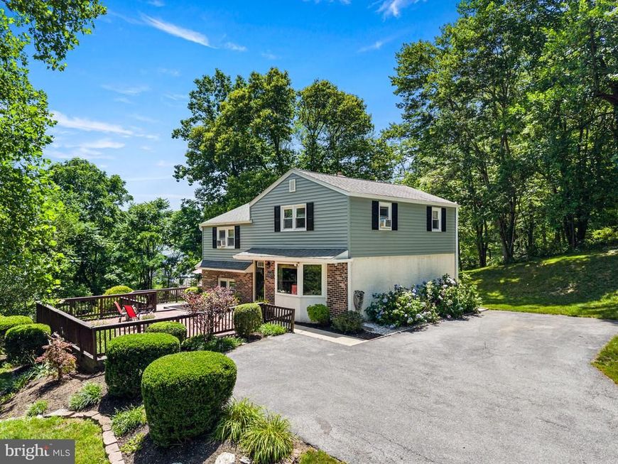 525 Oriole Drive, West Chester, PA 19380 Main Photo