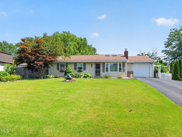 45 Sage Road, Waterford, NY 12188