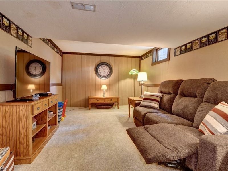 2356 Beechwood Drive NW, Dover, OH 44622 Photo 27