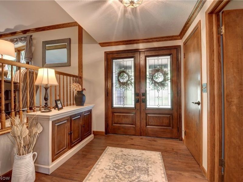 2356 Beechwood Drive NW, Dover, OH 44622 Photo 3