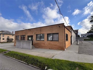 95 E Main Street, Carrollton, OH 44615