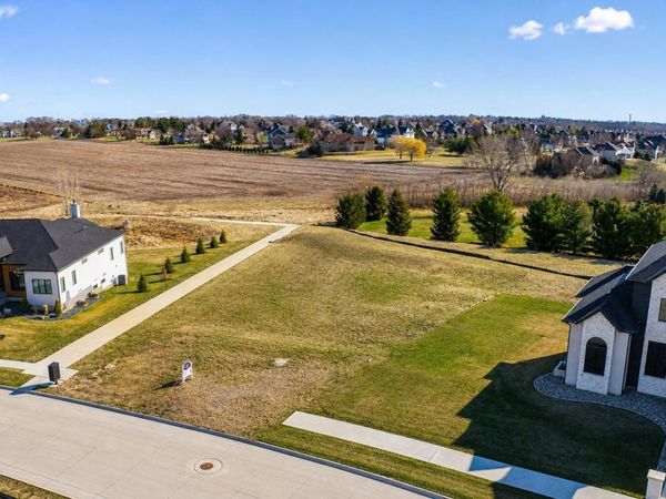 1826 Breckenridge Street, Cedar Falls, IA 50613