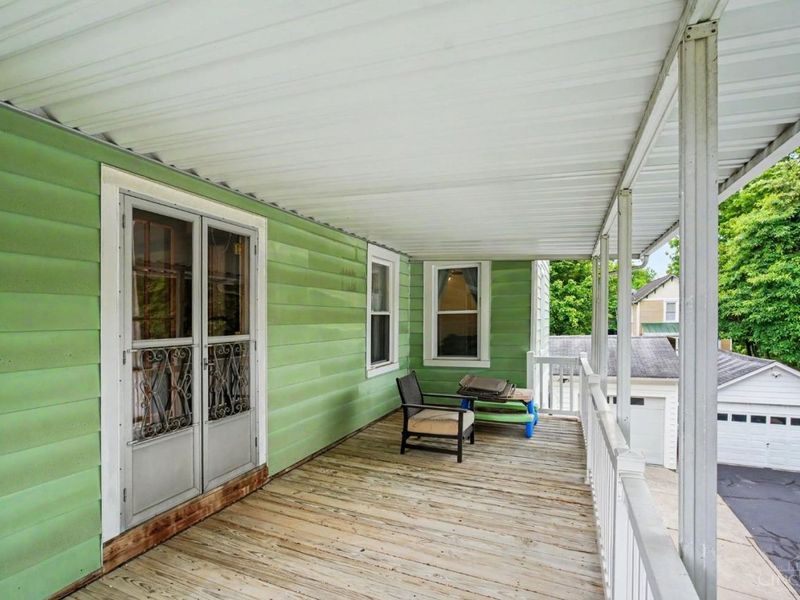166 Chelsea Place, Cincinnati, OH 45233 Photo 2