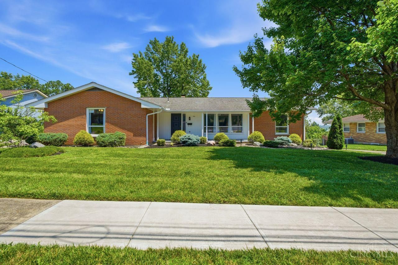 335 Summit Street, Lebanon, OH 45036 Main Photo