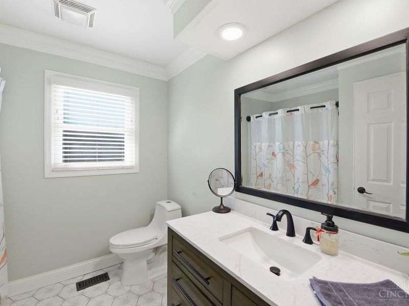 12075 Timberlake Drive, Symmes Township, OH 45249 Photo 31