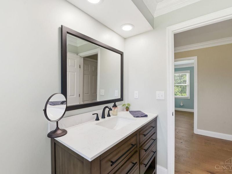 12075 Timberlake Drive, Symmes Township, OH 45249 Photo 32