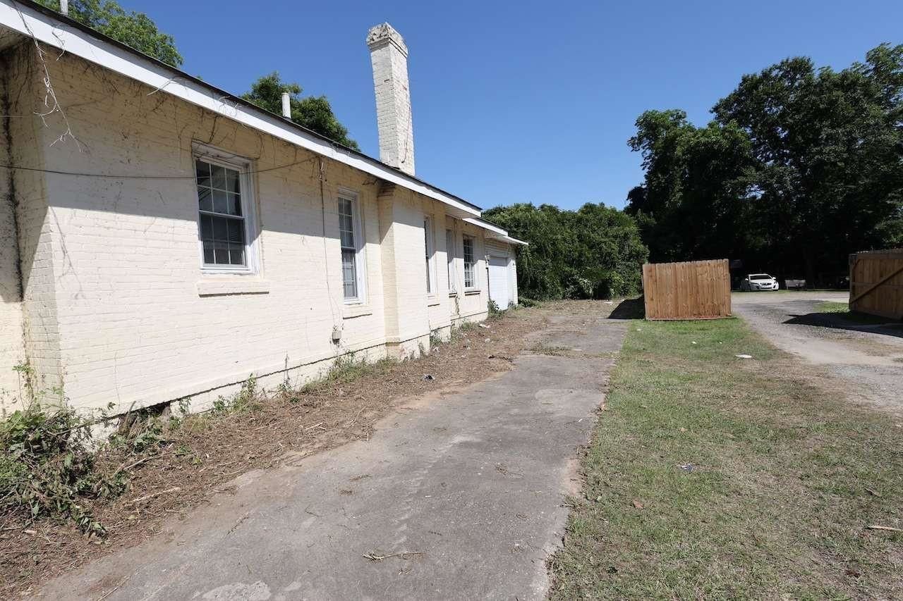 108 W Smith St.  Photo 15