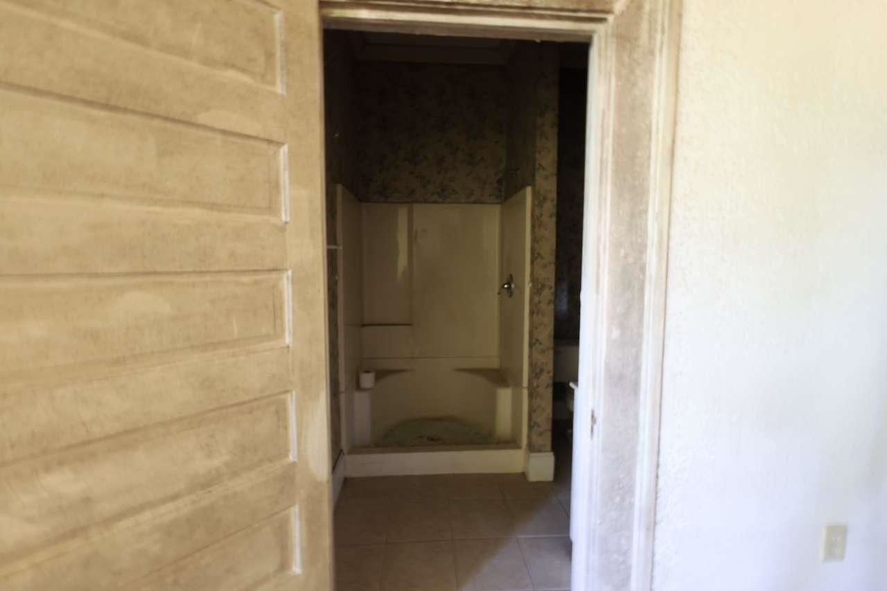 108 W Smith St.  Photo 8