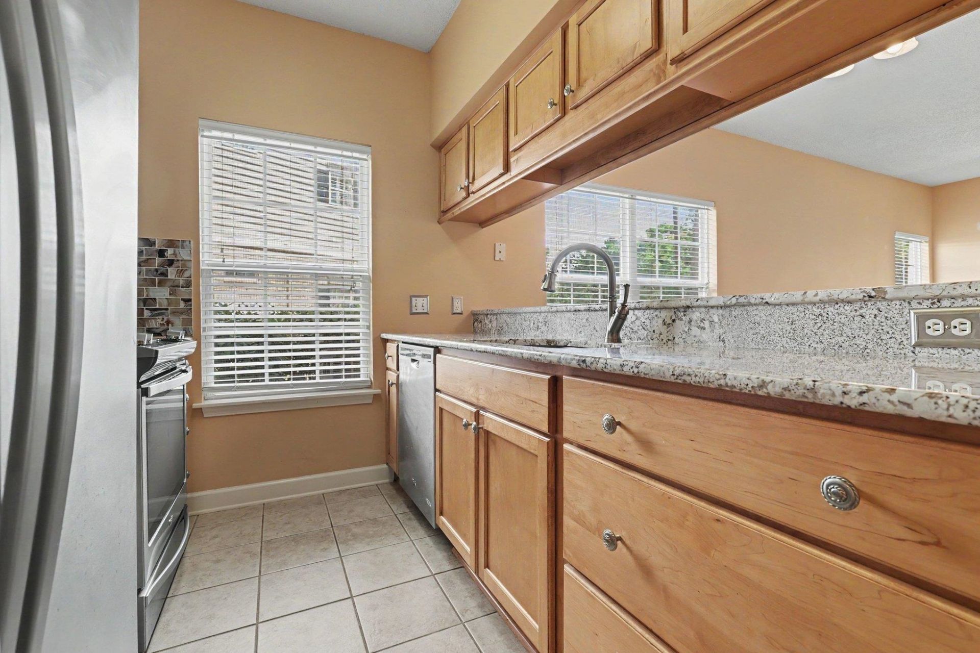 907 Knoll Shores Ct.  Photo 7