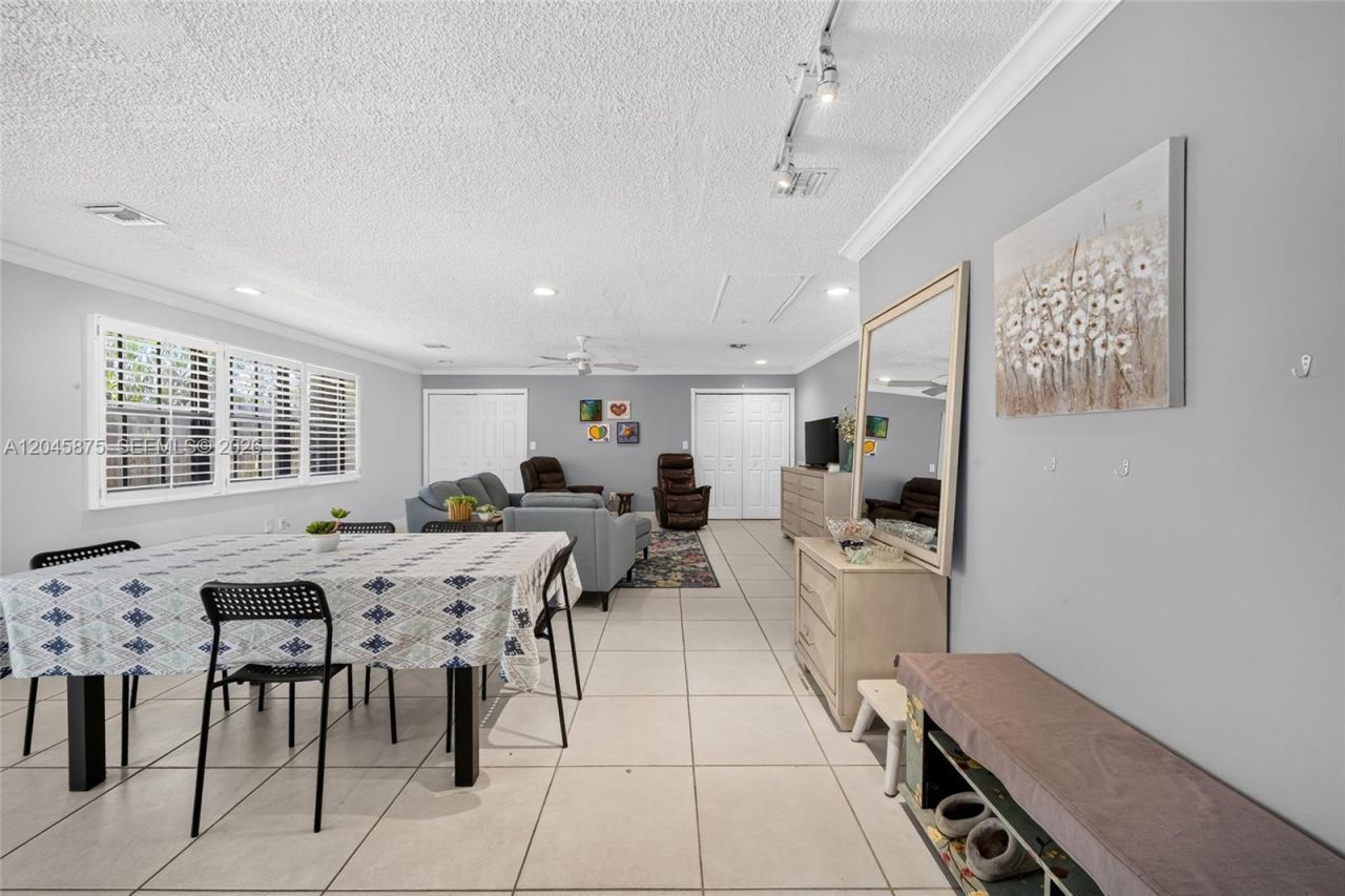 5212 SW 151st Pl, Miami, FL 33185 Photo