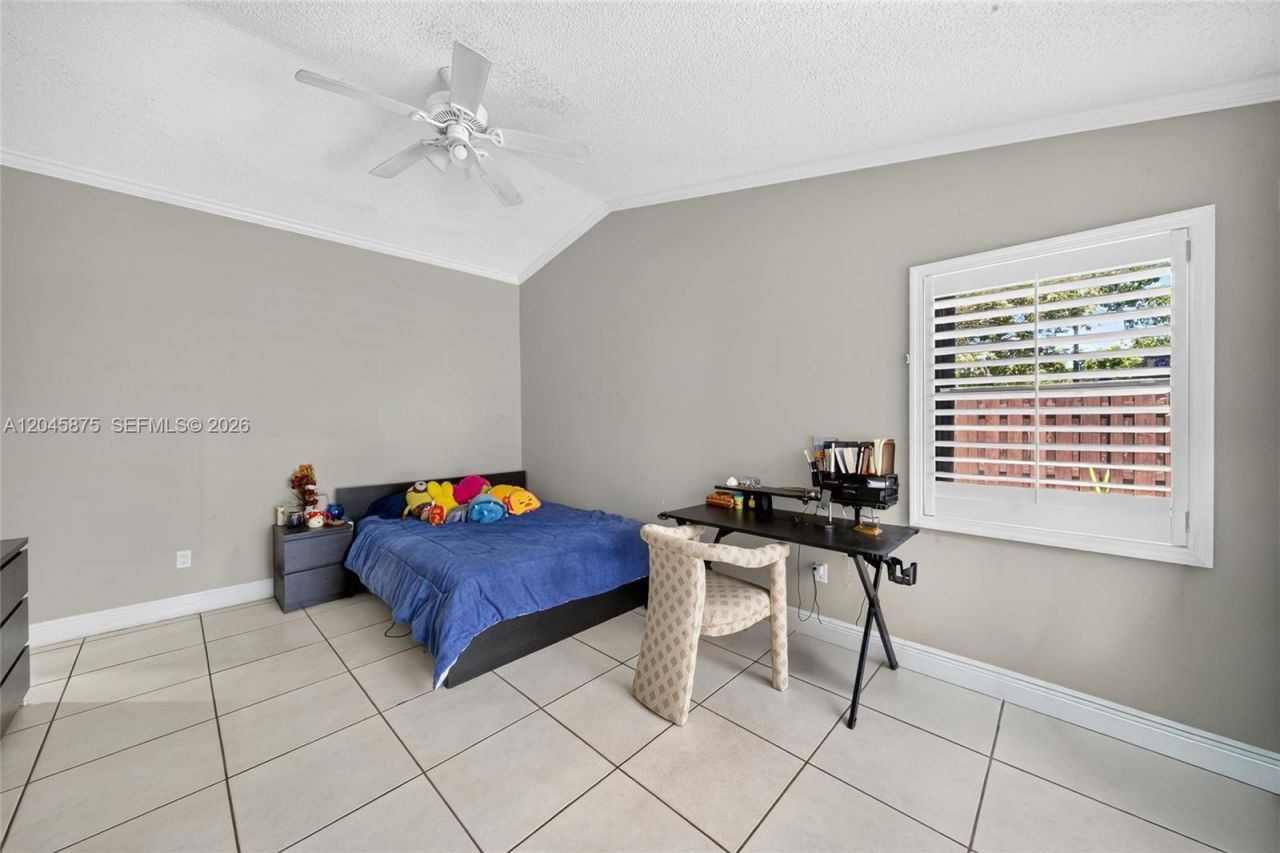 5212 SW 151st Pl, Miami, FL 33185 Photo