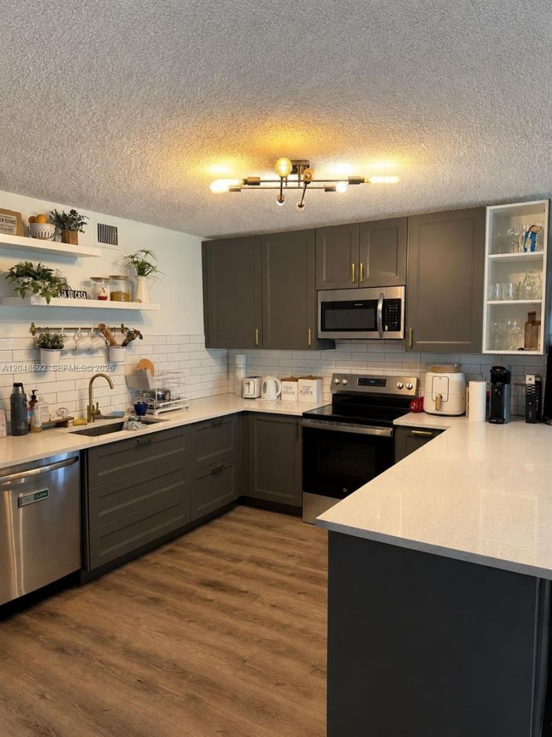 16171 Blatt Blvd , Unit 412, Weston, FL 33326 Photo