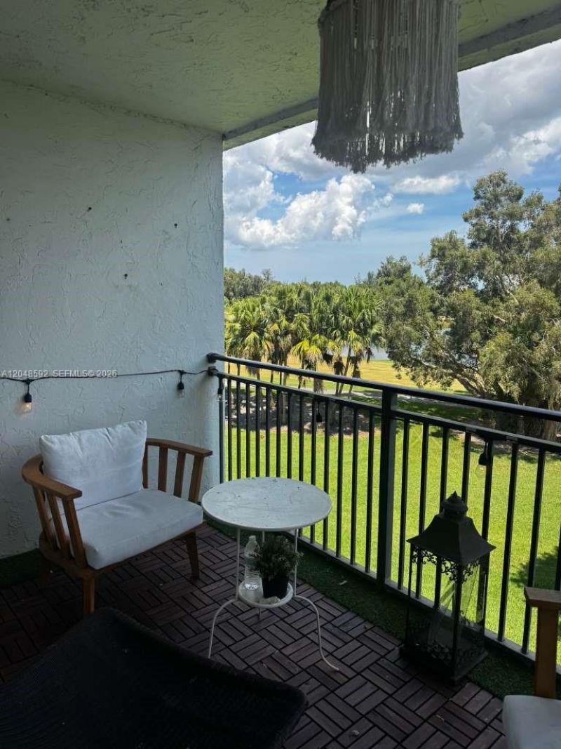 16171 Blatt Blvd , Unit 412, Weston, FL 33326 Photo