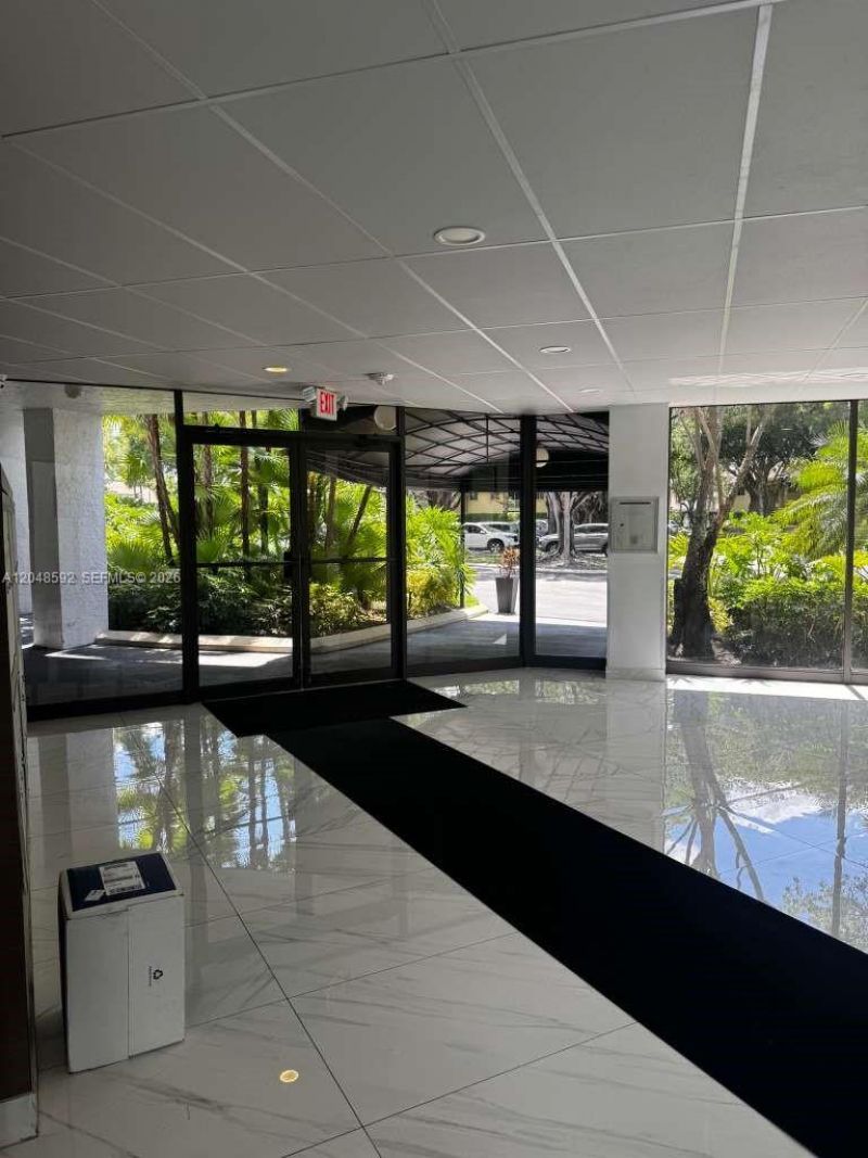 16171 Blatt Blvd , Unit 412, Weston, FL 33326 Photo