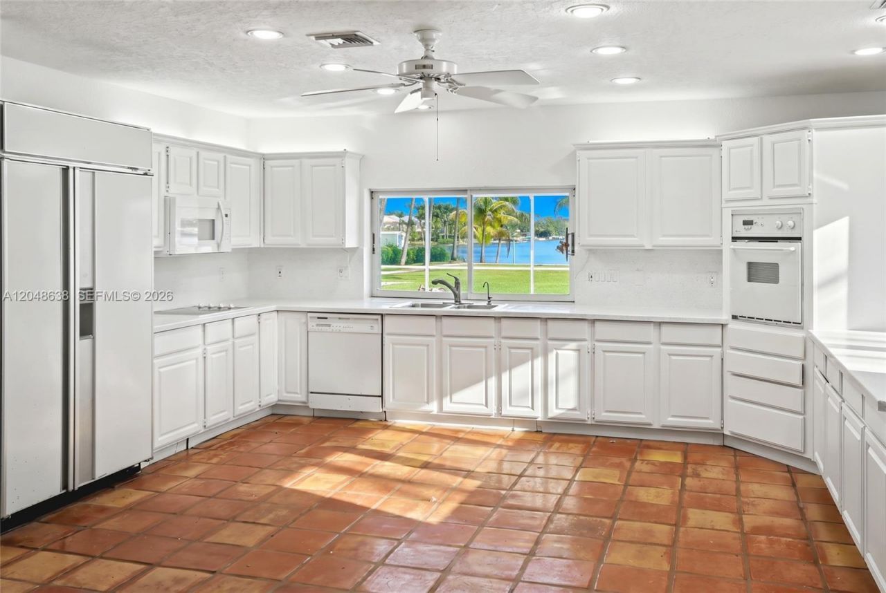 14121 SW 97th Ave, Unit -, Miami, FL 33176 Photo