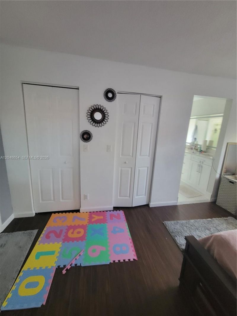 6606 Saltaire Ter , Margate, FL 33063 Photo