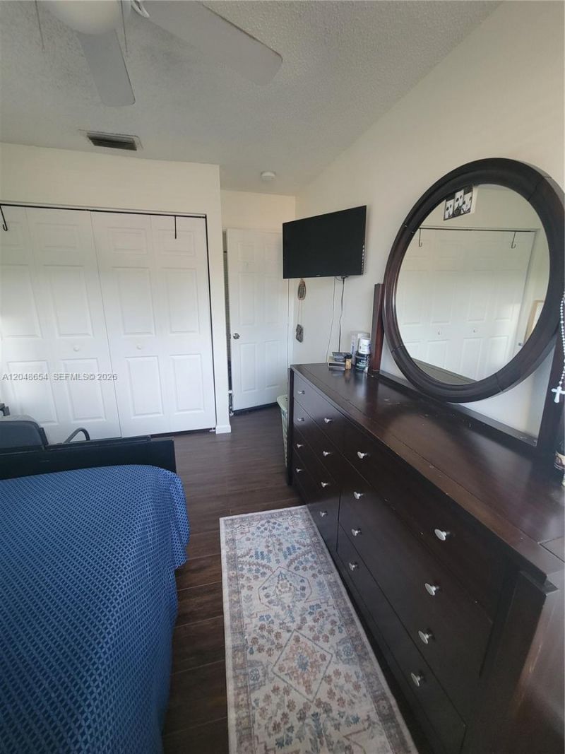 6606 Saltaire Ter , Margate, FL 33063 Photo