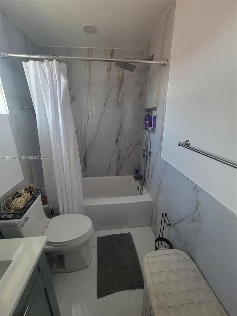 6606 Saltaire Ter , Margate, FL 33063 Photo