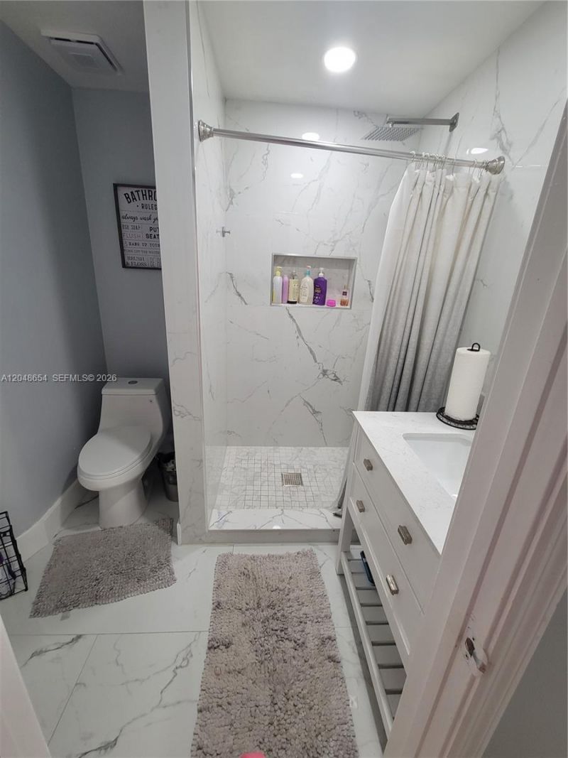 6606 Saltaire Ter , Margate, FL 33063 Photo