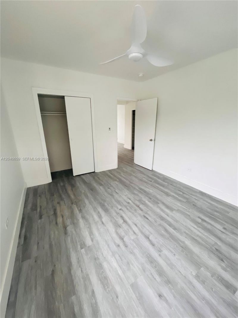 2045 Calais Dr , Unit 8, Miami Beach, FL 33141 Photo