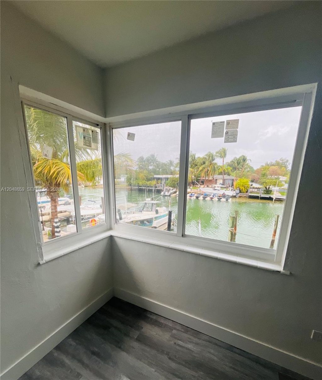 2045 Calais Dr , Unit 8, Miami Beach, FL 33141 Photo