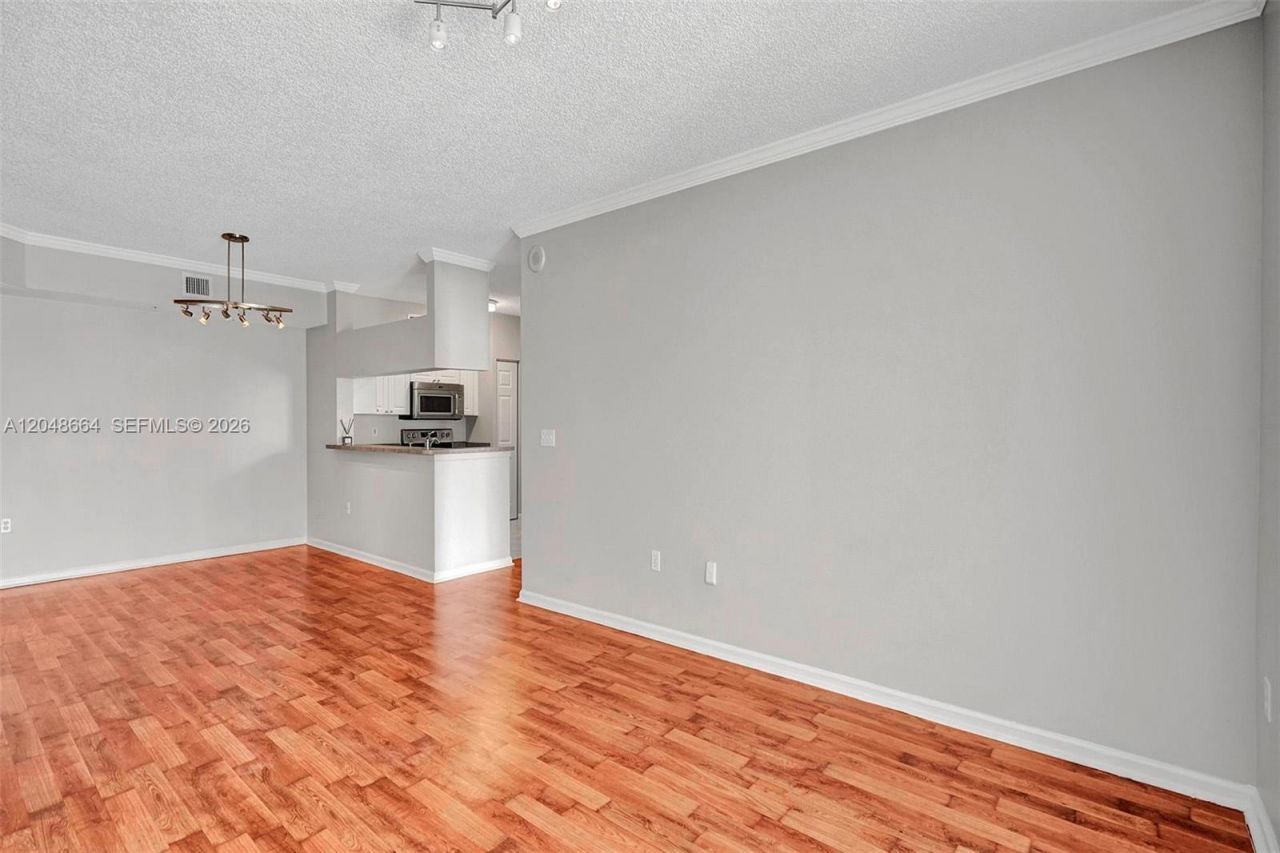 17150 N Bay Rd , Unit 2802, Sunny Isles Beach, FL 33160 Photo