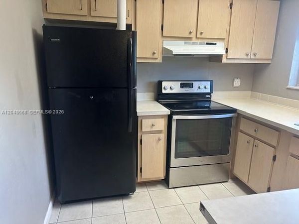 5252 Bosque Ln , Unit 9, West Palm Beach, FL 33415