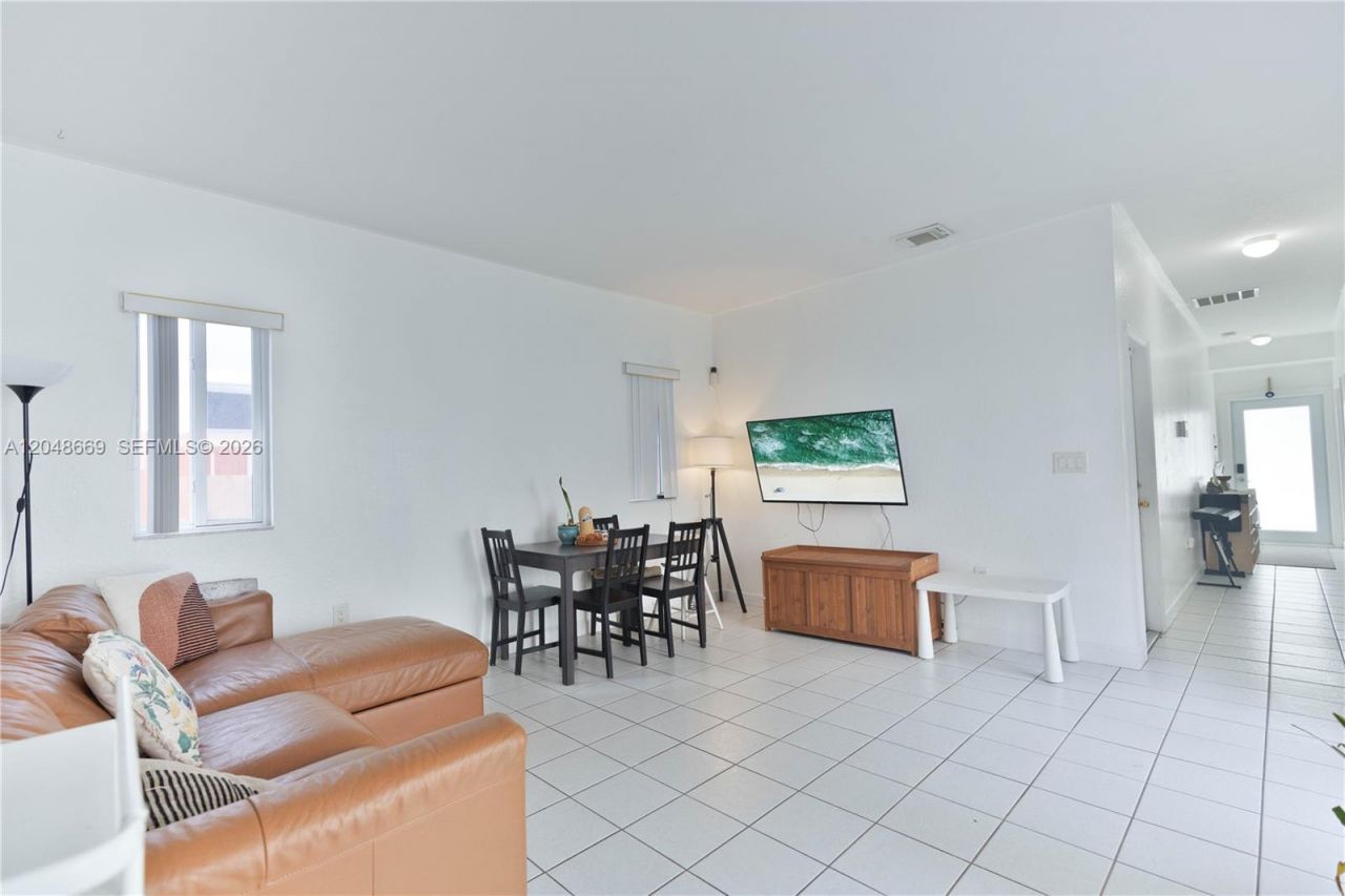 249 SE 32nd Ave , Homestead, FL 33033 Photo