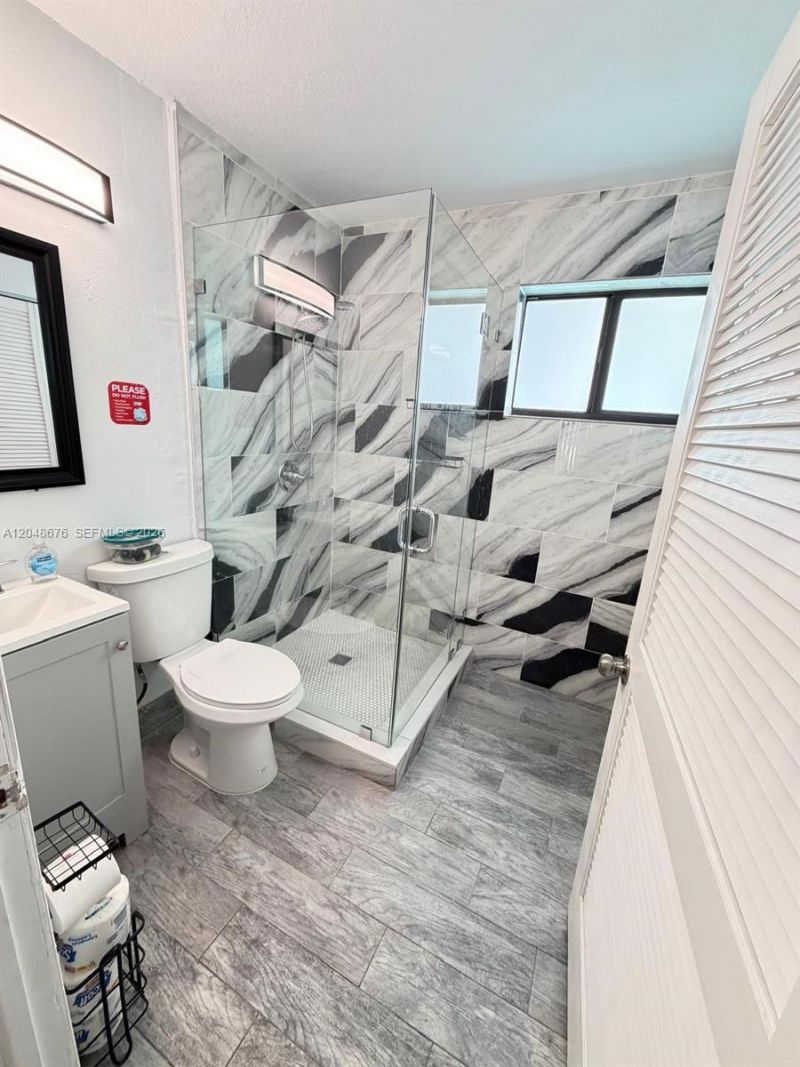 3360 NE 12th Ter, Pompano Beach, FL 33064 Photo