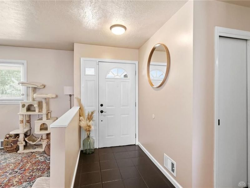 514 Hillridge Drive, Fairborn, OH 45324 Photo 5