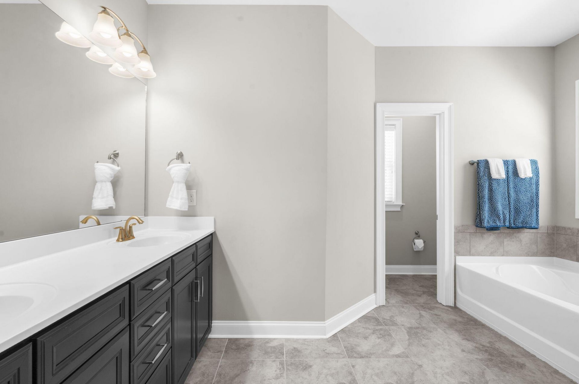 3728 Abercrombie Court Photo 33
