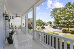 3728 Abercrombie Court photo 4