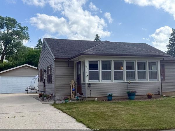 130 MARIA LANE, Fond Du Lac, WI 54935