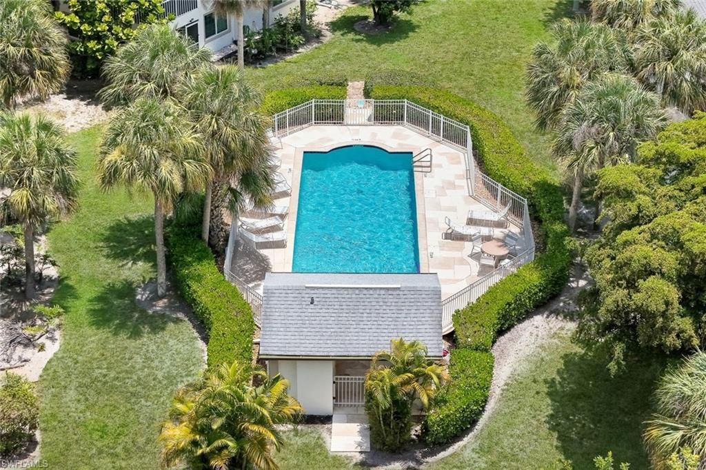 9624 Crescent Garden Dr , Unit 201, Naples, FL 34109 Photo