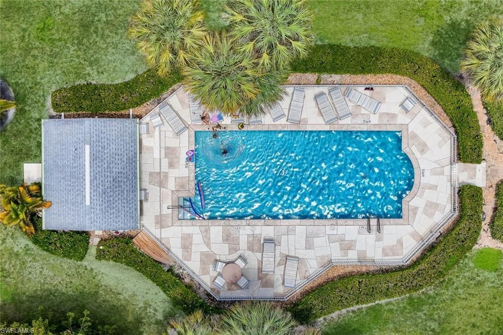 9624 Crescent Garden Dr , Unit 201, Naples, FL 34109 Photo