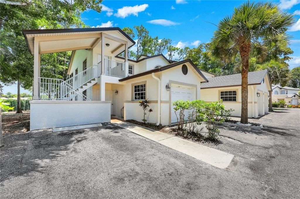9624 Crescent Garden Dr , Unit 201, Naples, FL 34109 Photo