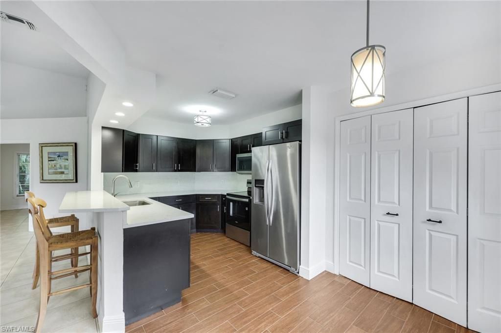 9624 Crescent Garden Dr , Unit 201, Naples, FL 34109 Photo