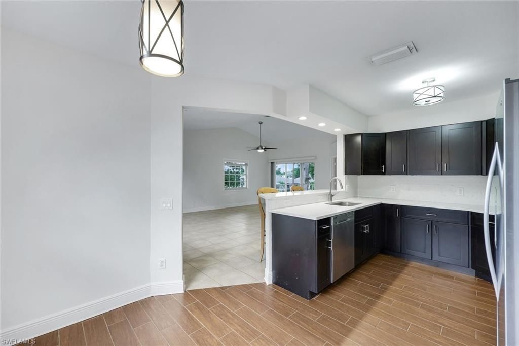 9624 Crescent Garden Dr , Unit 201, Naples, FL 34109 Photo
