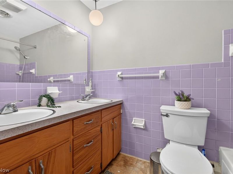 8494 E Wadora Circle NW, North Canton, OH 44720 Photo 21
