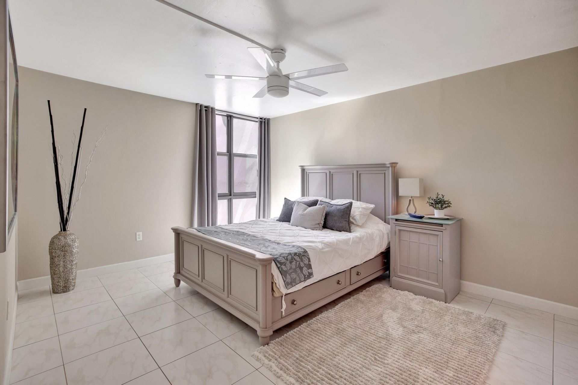 1101 River Reach Drive, Unit 415, Fort Lauderdale, FL 33315 Photo