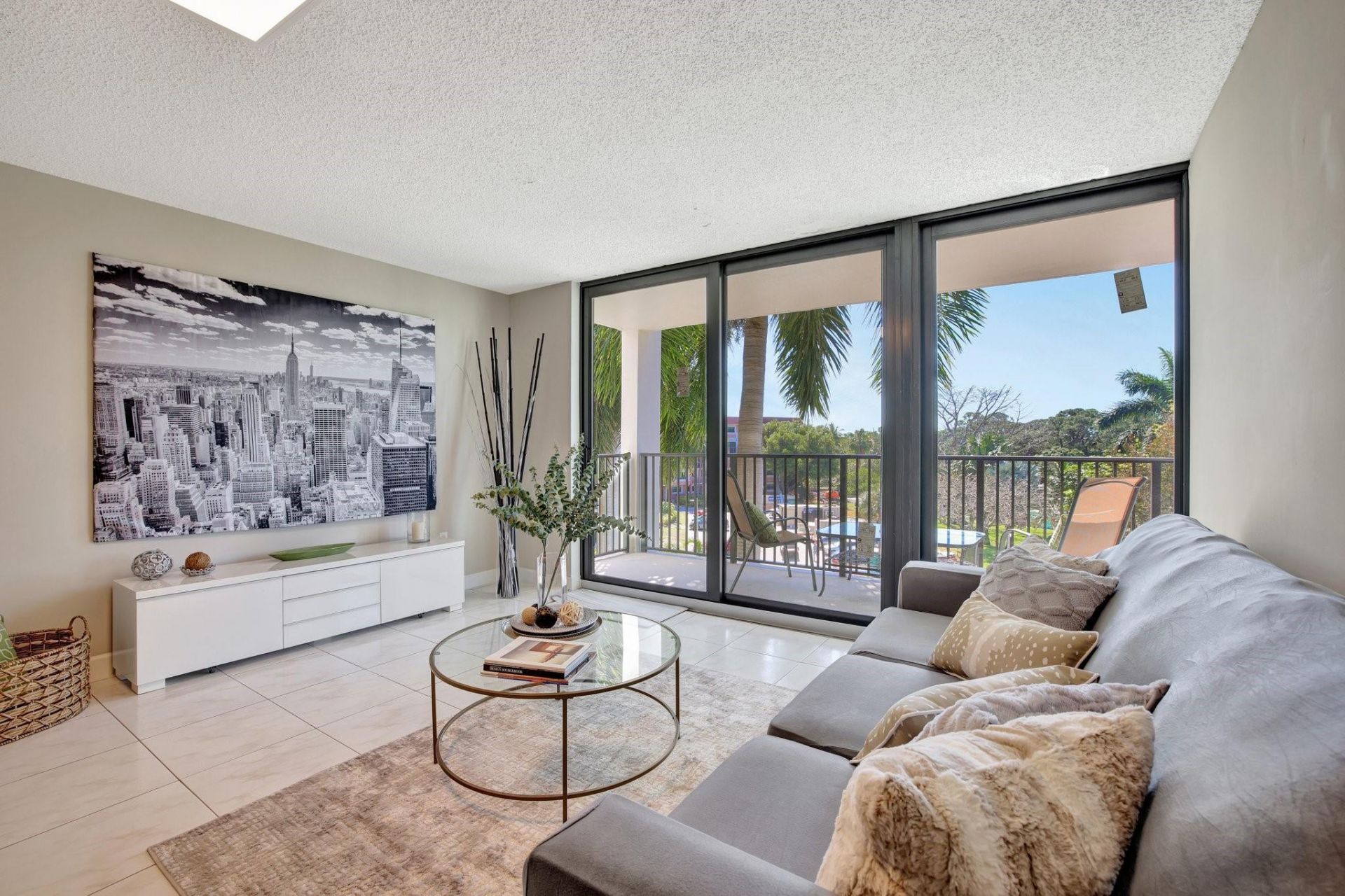 1101 River Reach Drive, Unit 415, Fort Lauderdale, FL 33315 Photo