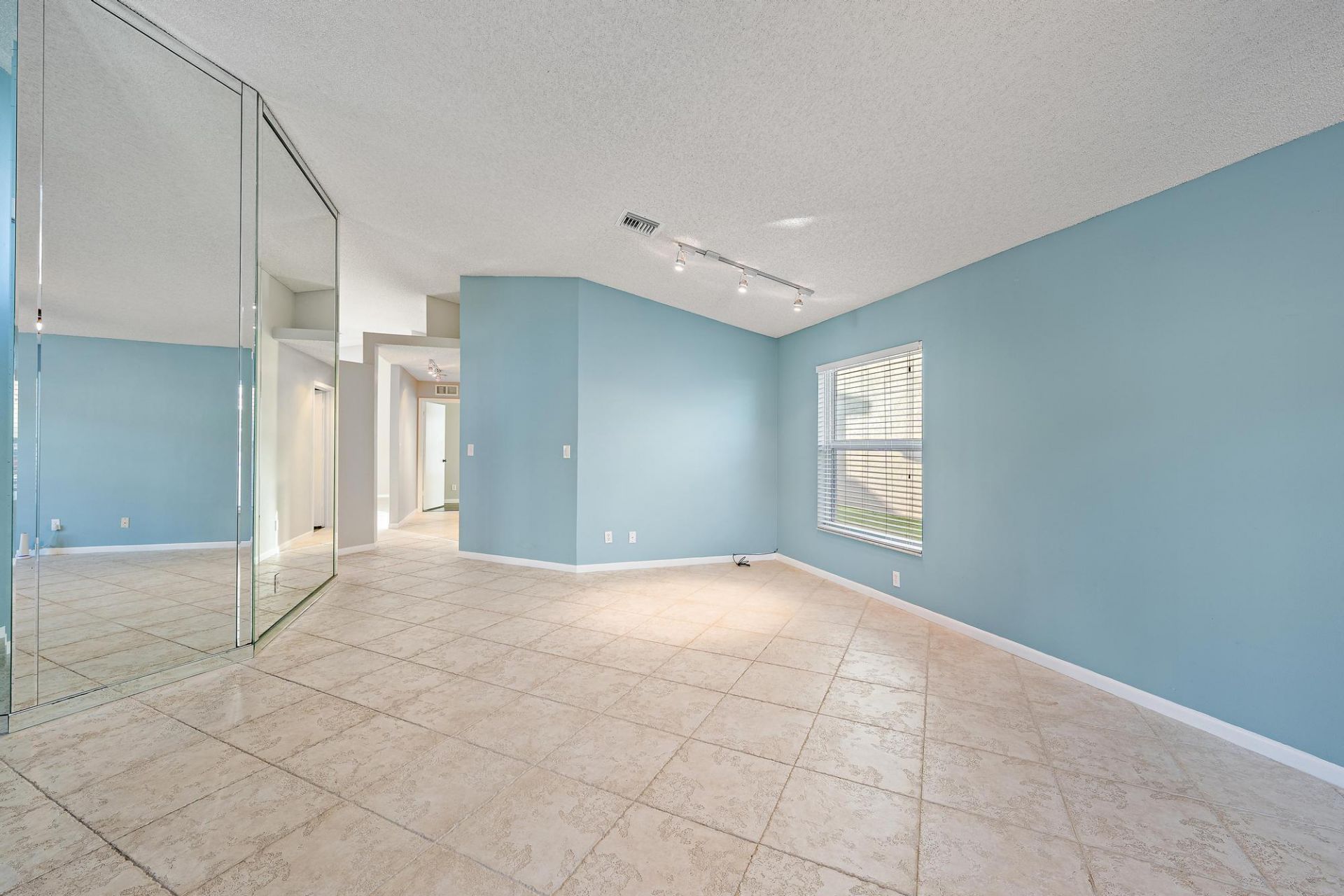 8657 Tourmaline Boulevard, Boynton Beach, FL 33472 Photo