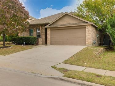 6000 Stirrup Iron Drive, Fort Worth, TX 76179