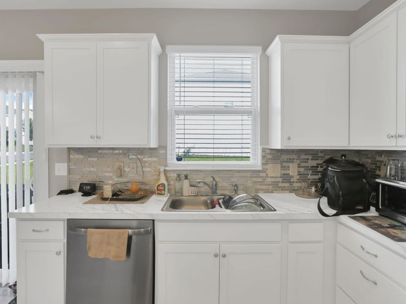 230 Salinger Drive, Lithopolis, OH 43136 Photo 13