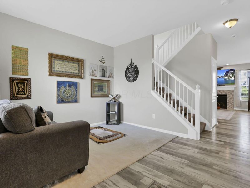 230 Salinger Drive, Lithopolis, OH 43136 Photo 2