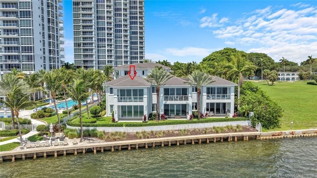 104 Water Club N , Unit 18, North Palm Beach, FL 33408 Photo