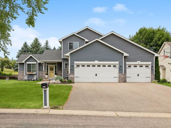 17437 Hazel Court, Lakeville, MN 55044