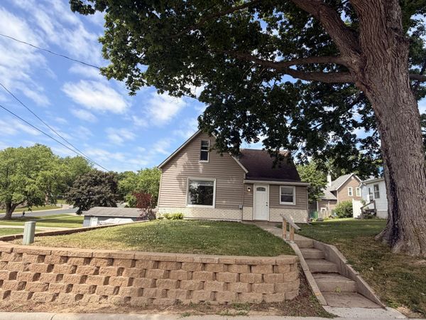 309 Pleasant Street NE, Preston, MN 55965