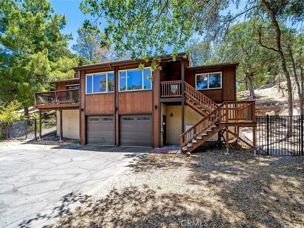 9056 Curbaril Avenue, Atascadero, CA 93422